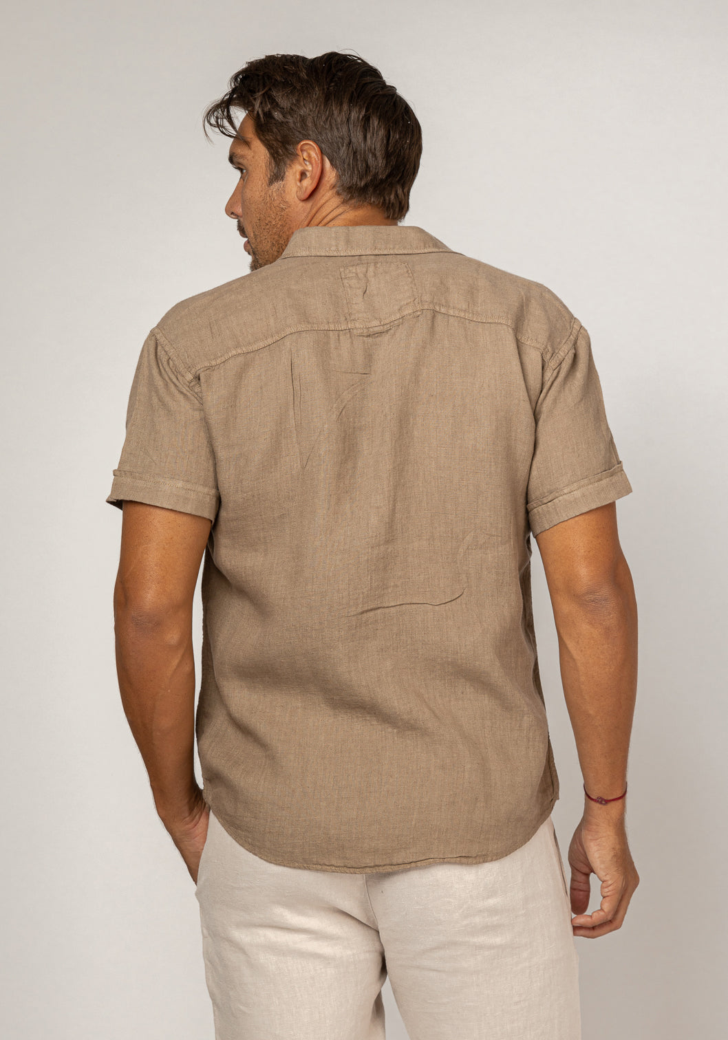 Short Sleeve Button Down Linen Shirt Regular Fit in khaki