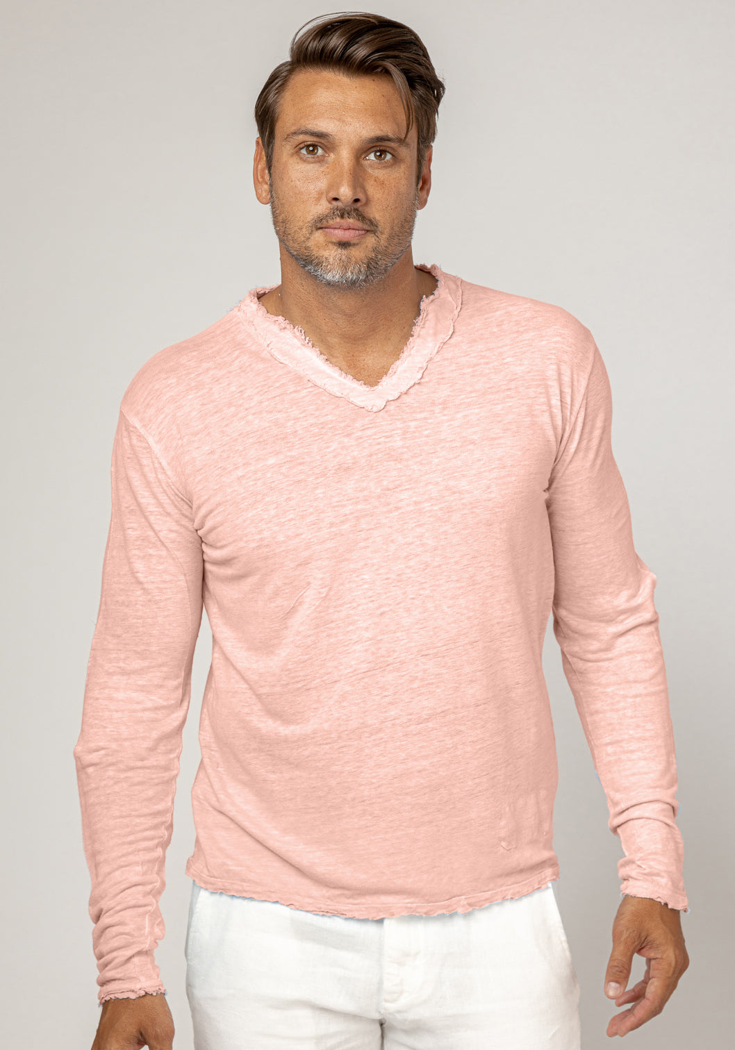 Jersey Linen Fitted Long Sleeve V-Neck T-Shirt in light peach