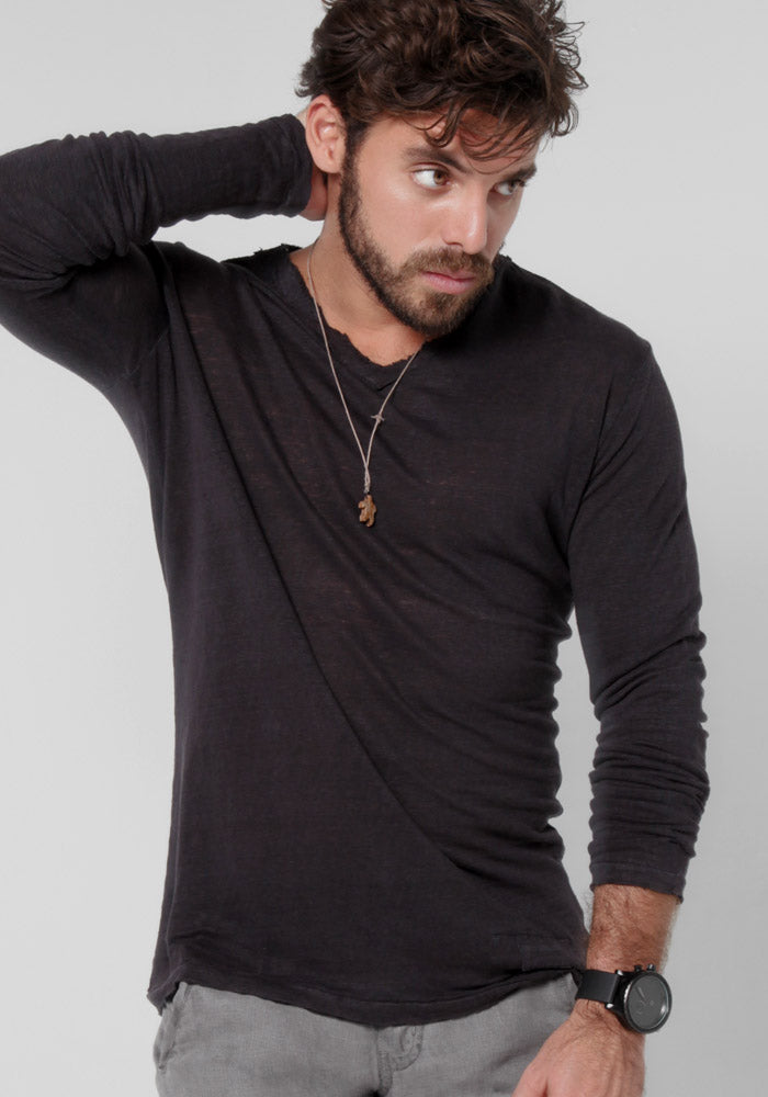 Jersey Linen Fitted Long Sleeve V-Neck T-Shirt in black