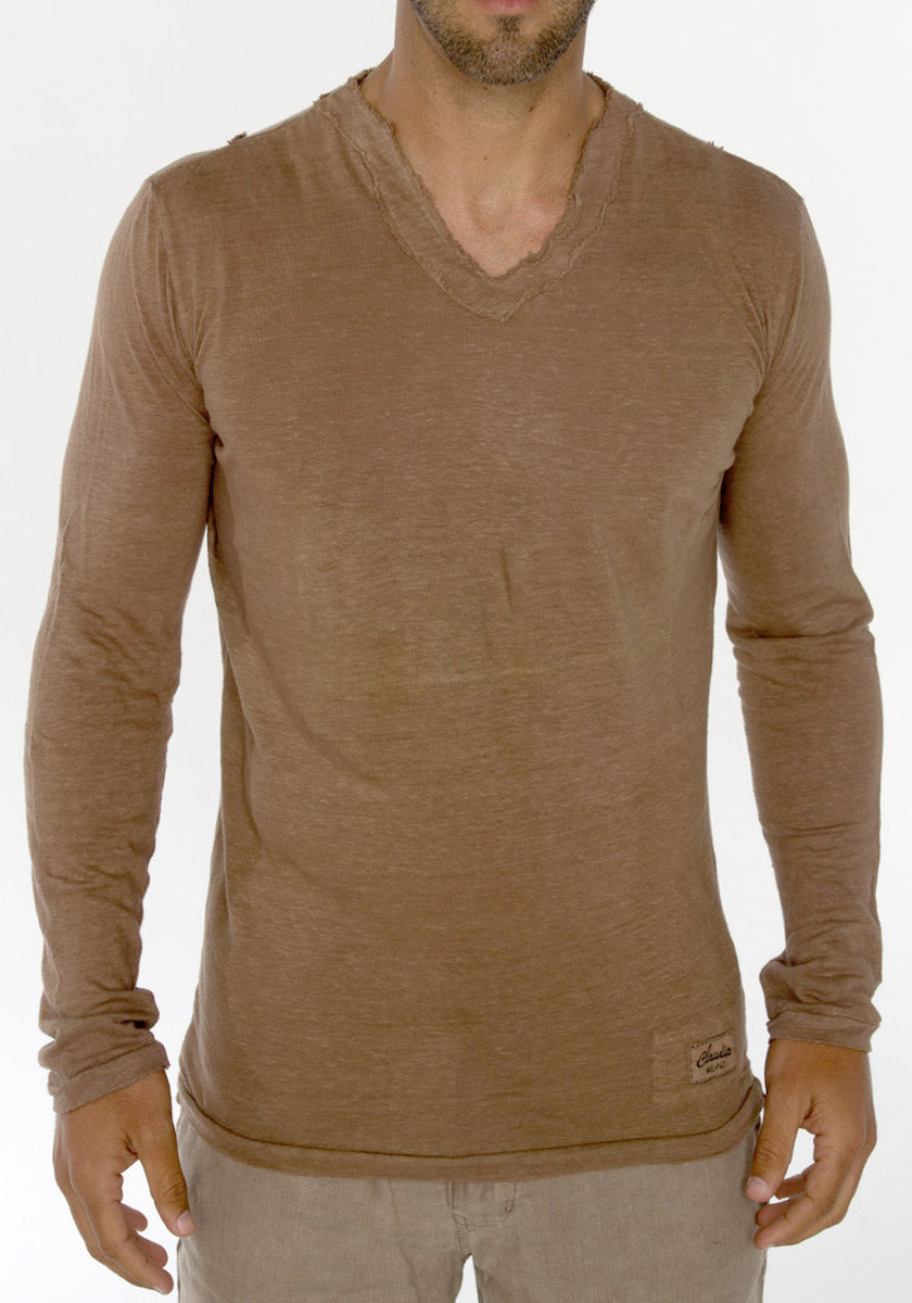 Jersey Linen Fitted Long Sleeve V-Neck T-Shirt in khaki